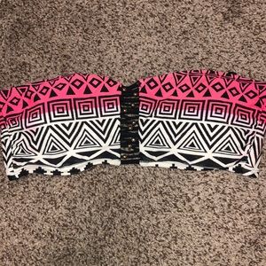 Swim top — strapless